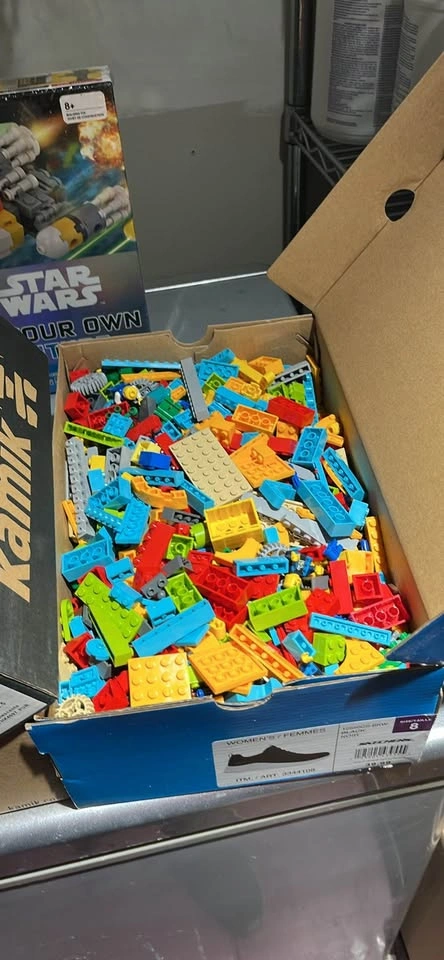 Lego ($30 for everything) - photo 3