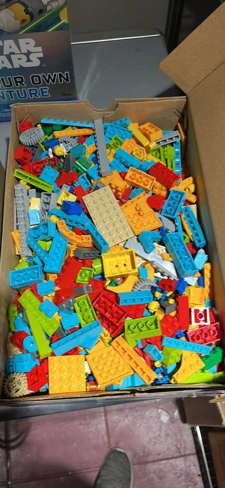 Lego ($30 for everything) - photo 5