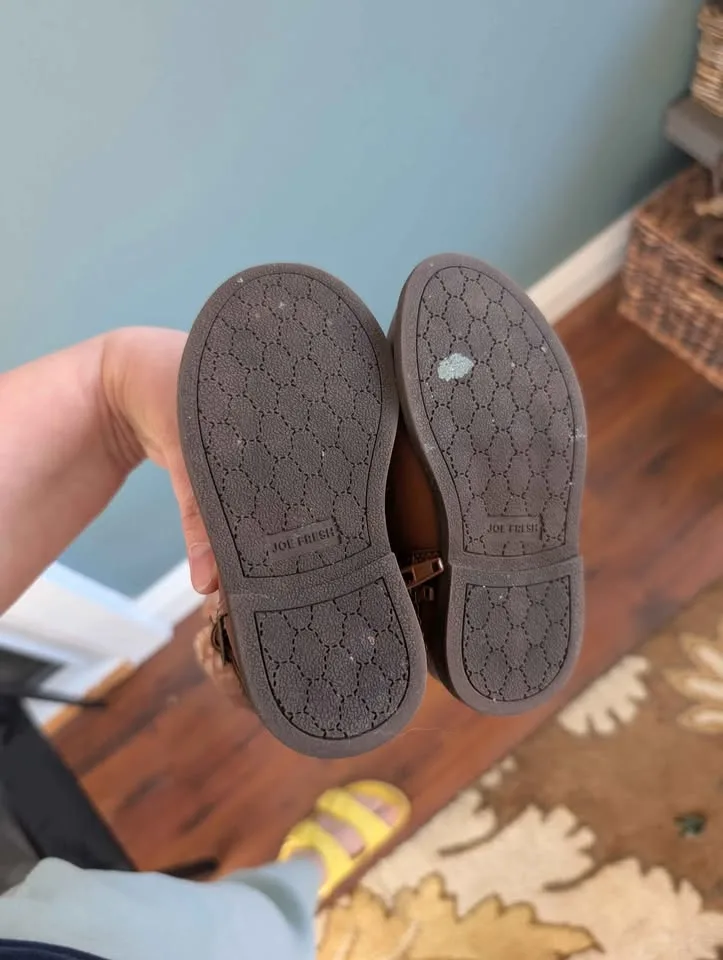 Toddler size 6 riding boots image indicator(3)