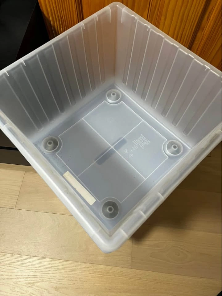 IKEA Vessla toy storage box with lid on casters, 3 pieces - photo 2