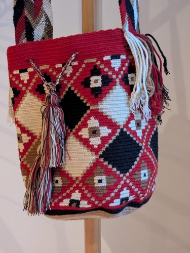 Native Wayuu Mochila Bag Handmade Colombia Red Woven Tassel - photo 2