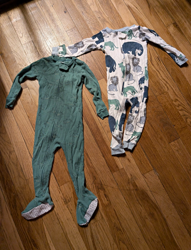 2 Carter's Little Planet 24M Pajamas Organic Cotton Safari & Waf