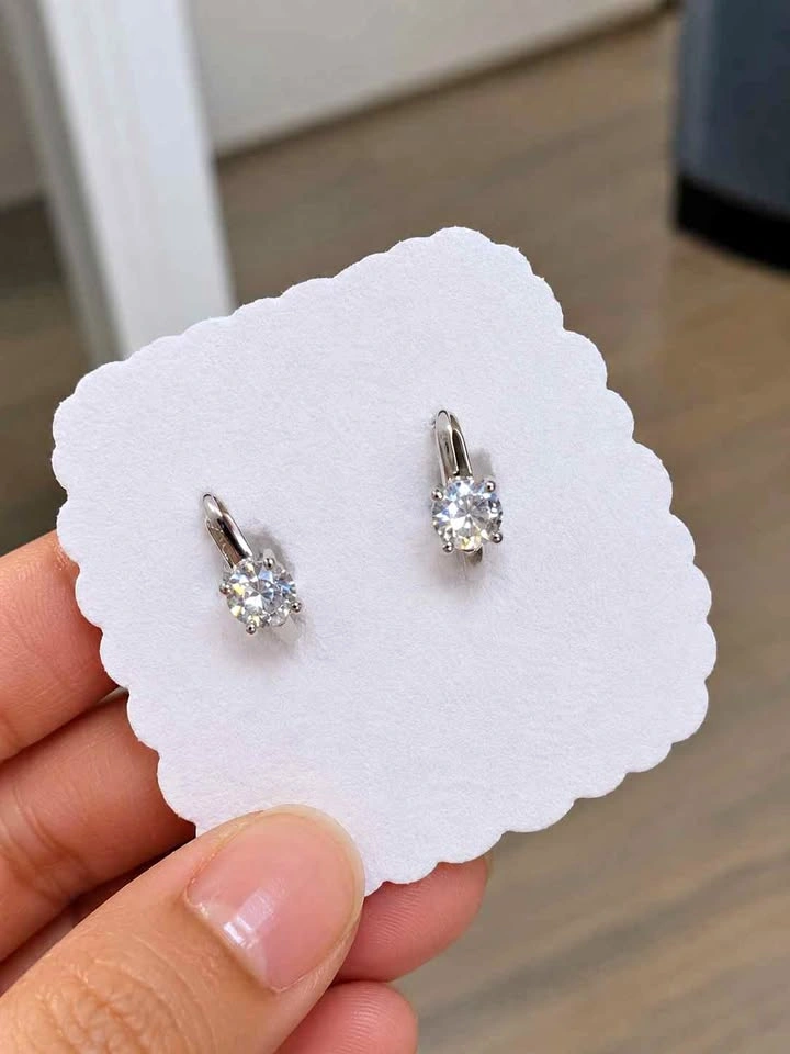 Brand new 1.2 ct cultivated diamond hoop earrings VVS1