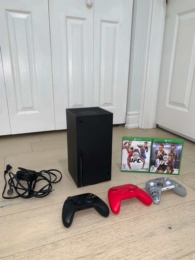 Xbox Series X 1TB Bundle - photo 4
