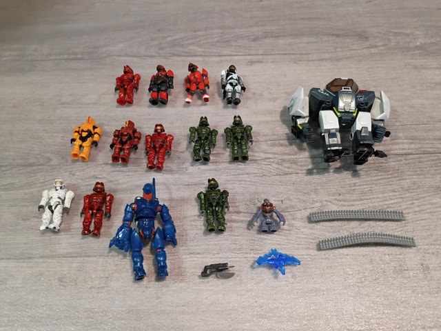 Mega Bloks Halo Sector 12 Police NMPD Cyclops & Figures