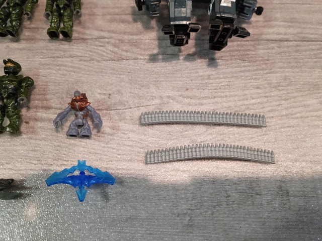 Mega Bloks Halo Sector 12 Police NMPD Cyclops & Figures - photo 3