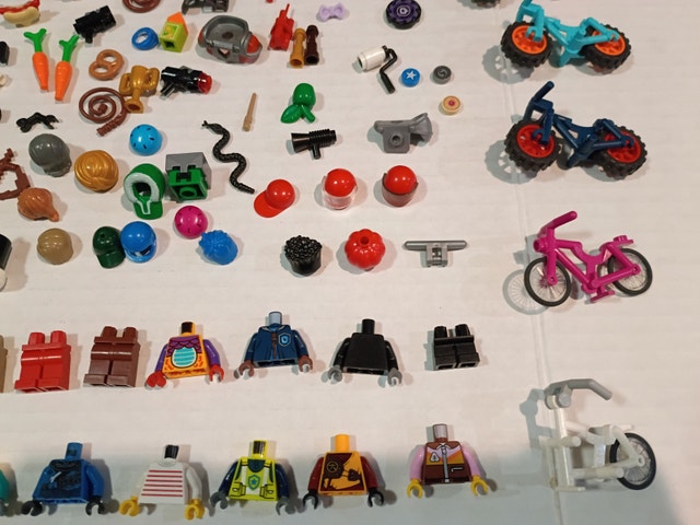 Lot of Lego Minifig Parts and Accessories and Other Lego Pieces - photo 4