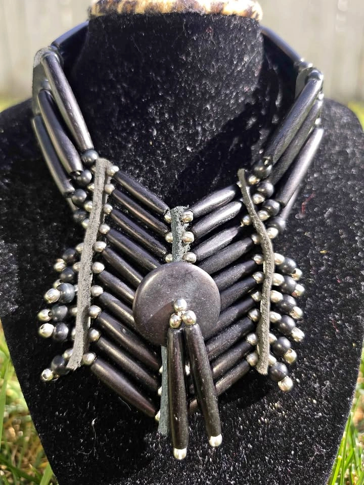 Indigenous breast plate choker BLACK