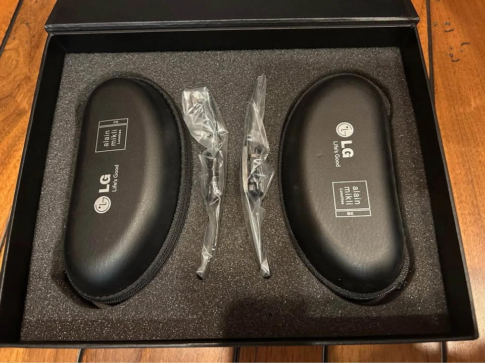 LG Alain Mikli 3D Glasses Set - photo 2