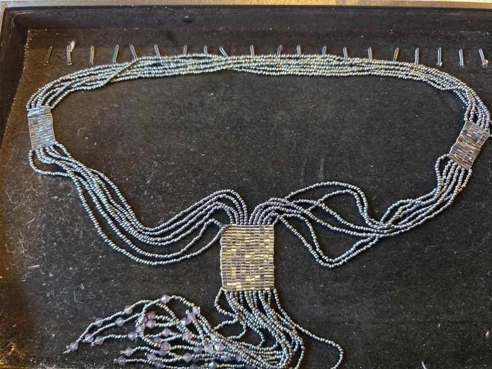 Indigenous beaded long necklace - photo 2