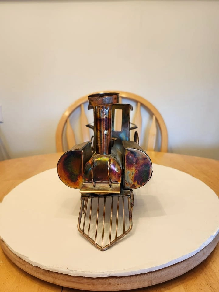 Brutalist Steampunk Style Metal Wind Up Train Plays Chattanooga - photo 2