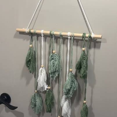 Green and White Yarn Wall Hanging Decoration