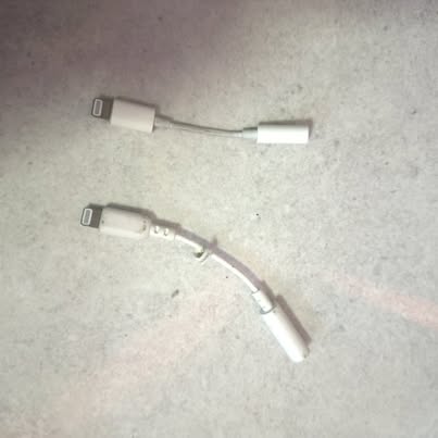 Apple Lightning to 3.5mm Headphone Adapters 2 Pack