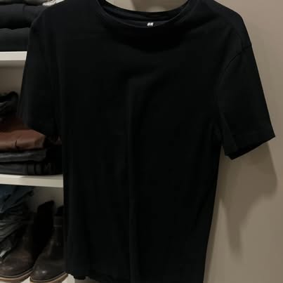 Men's Tee Bundle, 4 pcs – Slim Fit & Graphic Tees