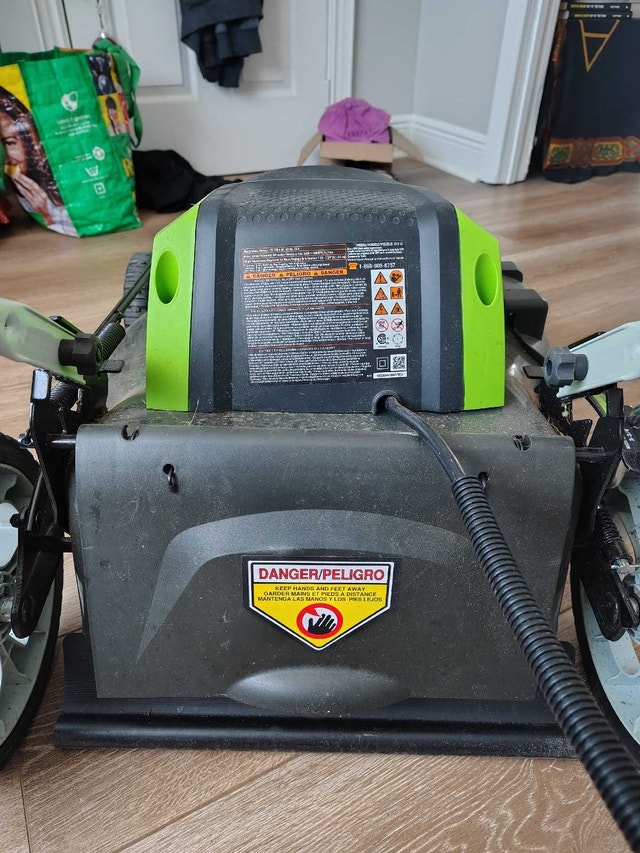 Greenworks 13A Corded Lawn Mower (21-inch blade) - photo 3