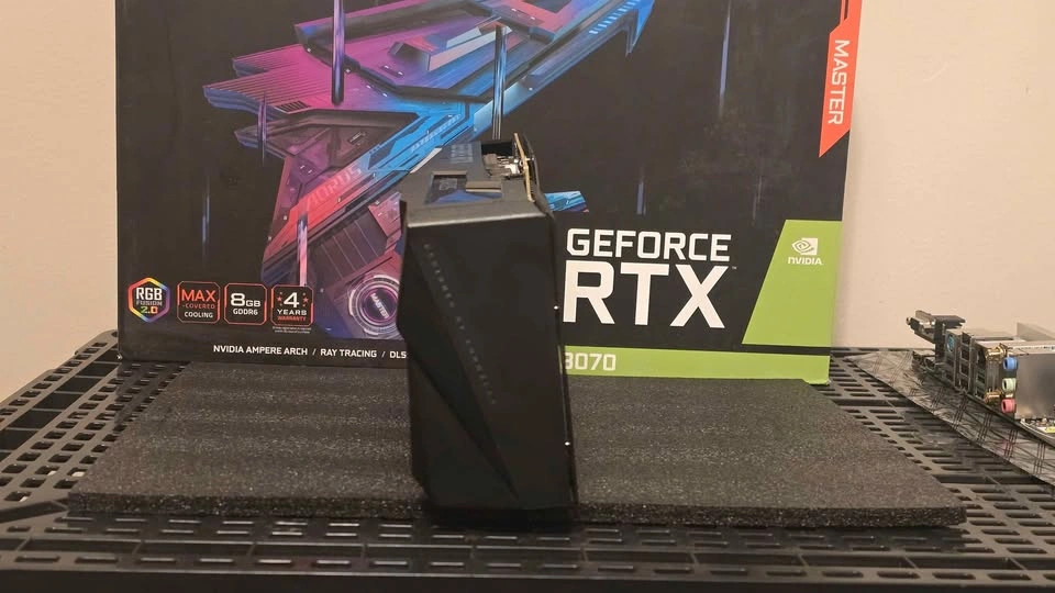 Gigabyte AORUS GeForce RTX 3070 Master Graphics Card - photo 5