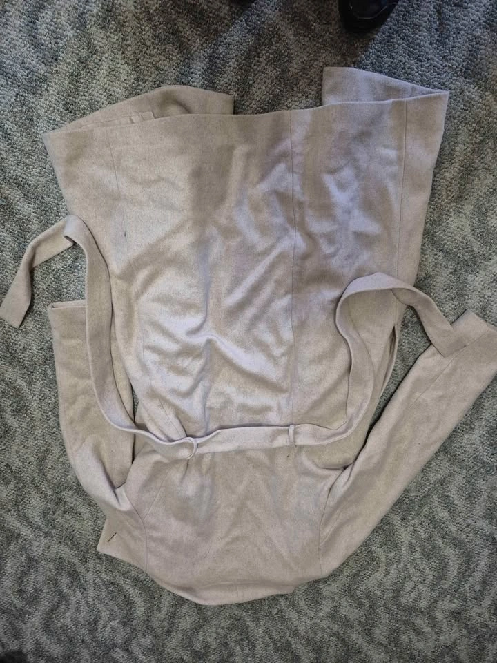 RW&CO. Beige Wrap Coat - photo 3