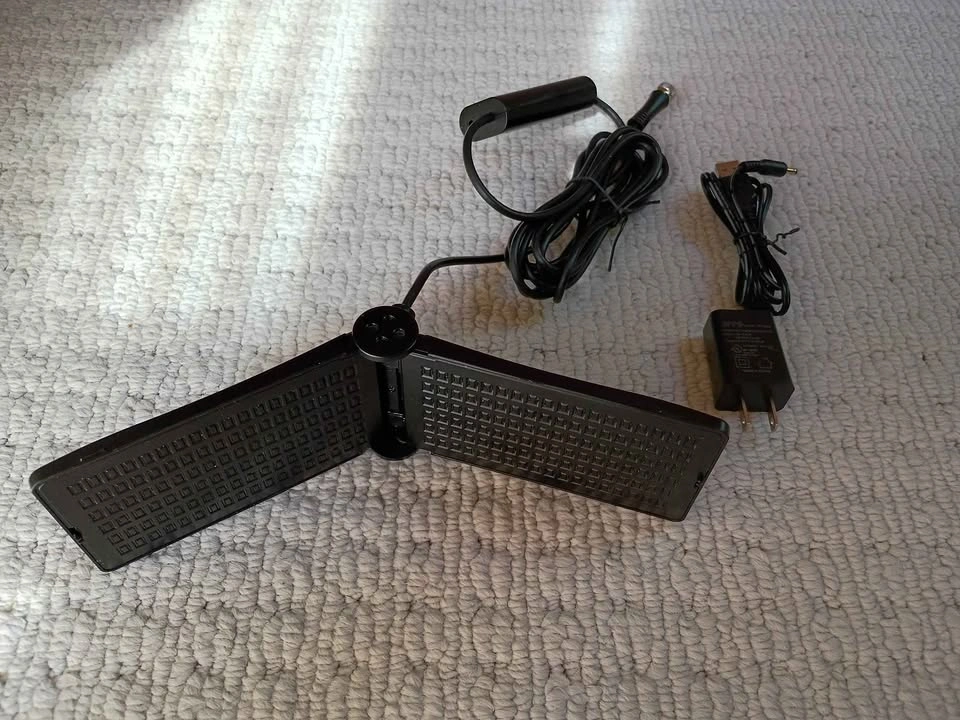 ANTOP Indoor TV Antenna - photo 4
