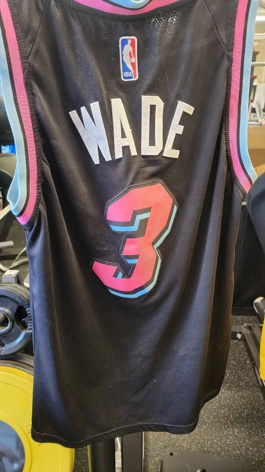NBA Jerseys - photo 4