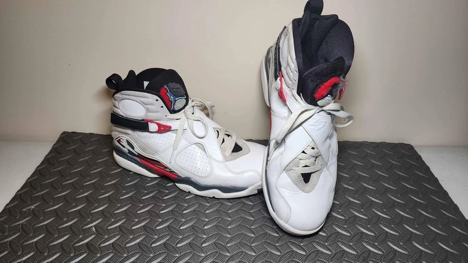Jordan 8 Retro 2013 Bugs Bunny Authentic - photo 3