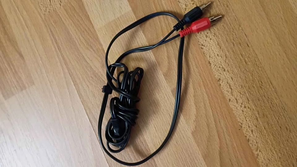 3.5 mm Audio Jack to RCA - photo 2