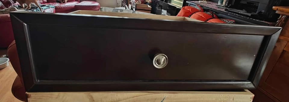 Dark solid wood dresser with mirror - photo 2