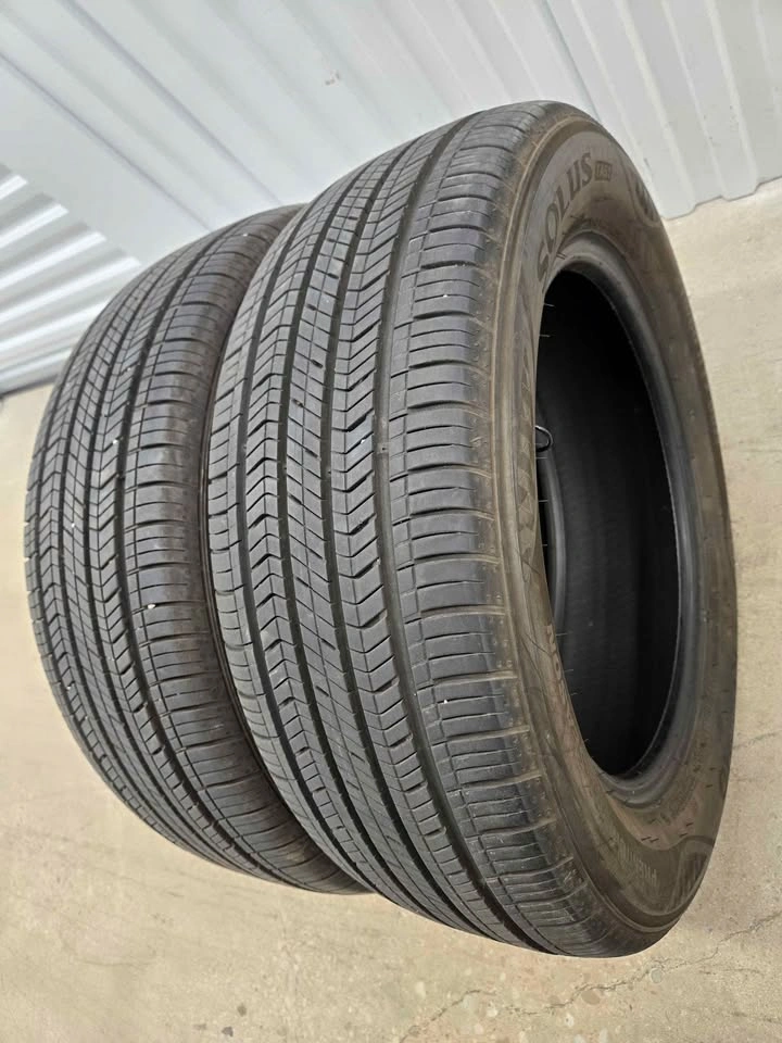 Kumho Solus All Season Tires 215/60R17 - photo 4