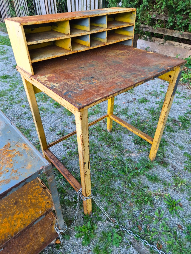 Work table tall with storage compartments solid metal yellow - photo 2