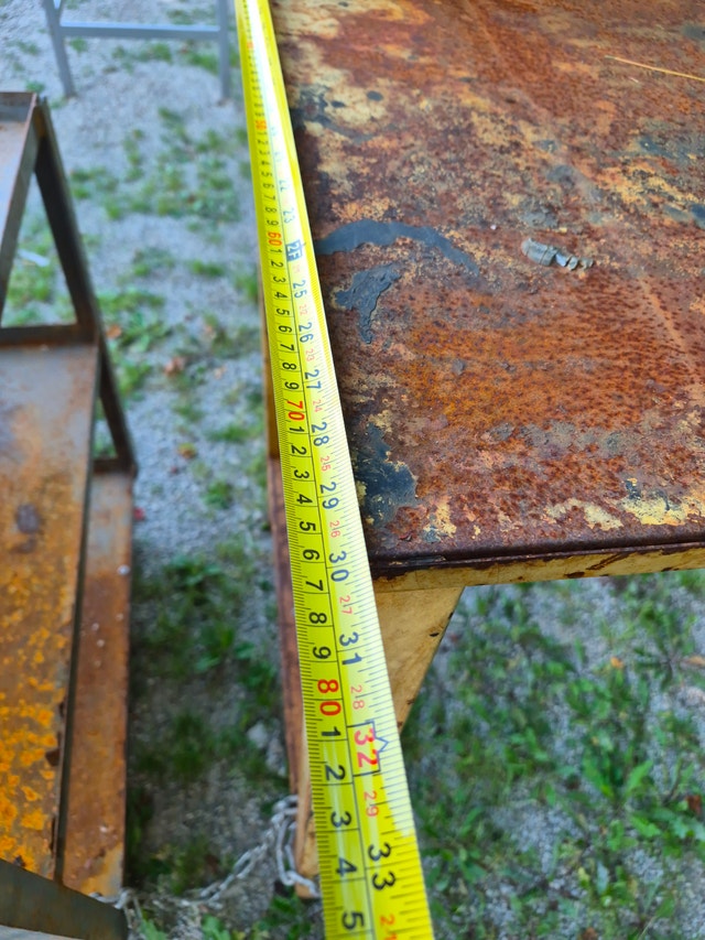 Work table tall with storage compartments solid metal yellow - photo 5