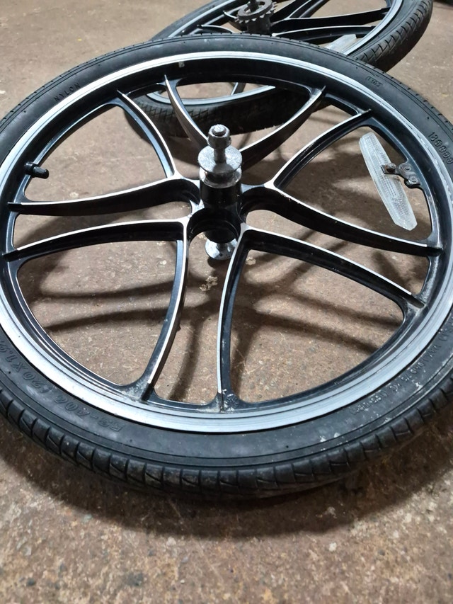 old classic aluminum 3 spoke BMX wheels - photo 3