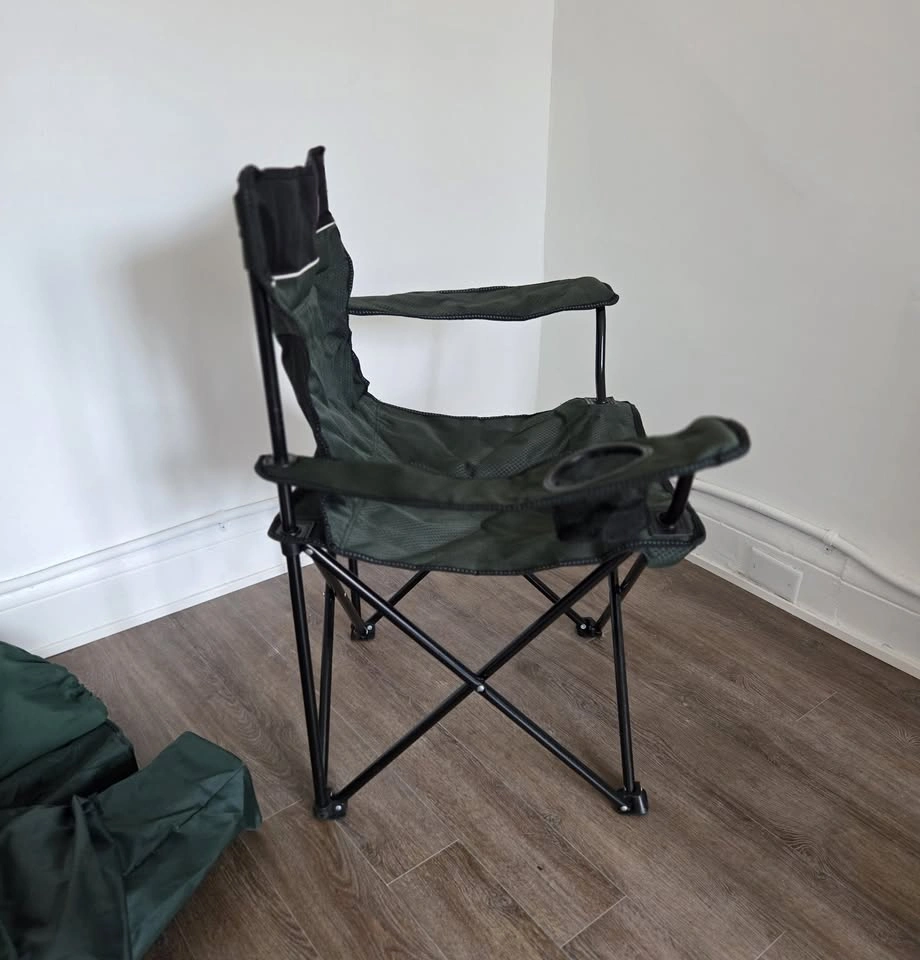 4 Coleman XL Quad Camping Chairs – Excellent Condition - photo 4