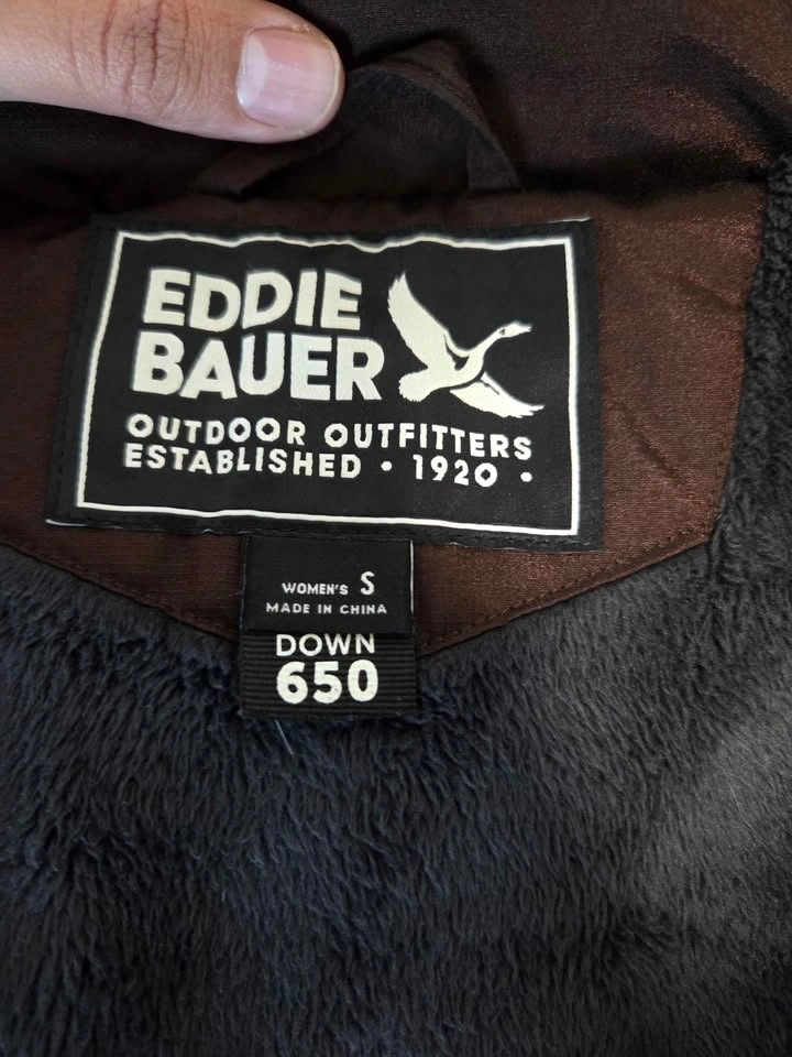Eddie Bauer 650-fill premium down - photo 2