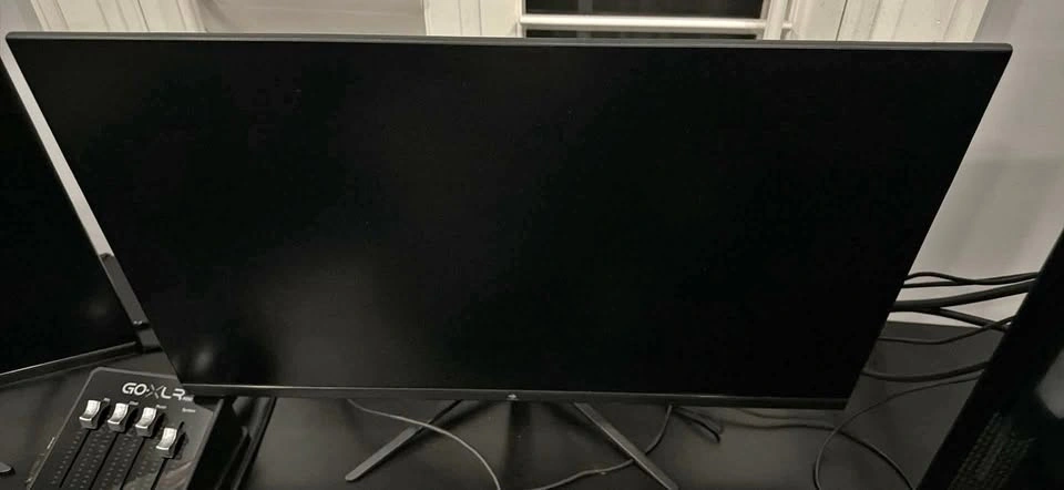 Z edge 1080p 300hz/240hz
