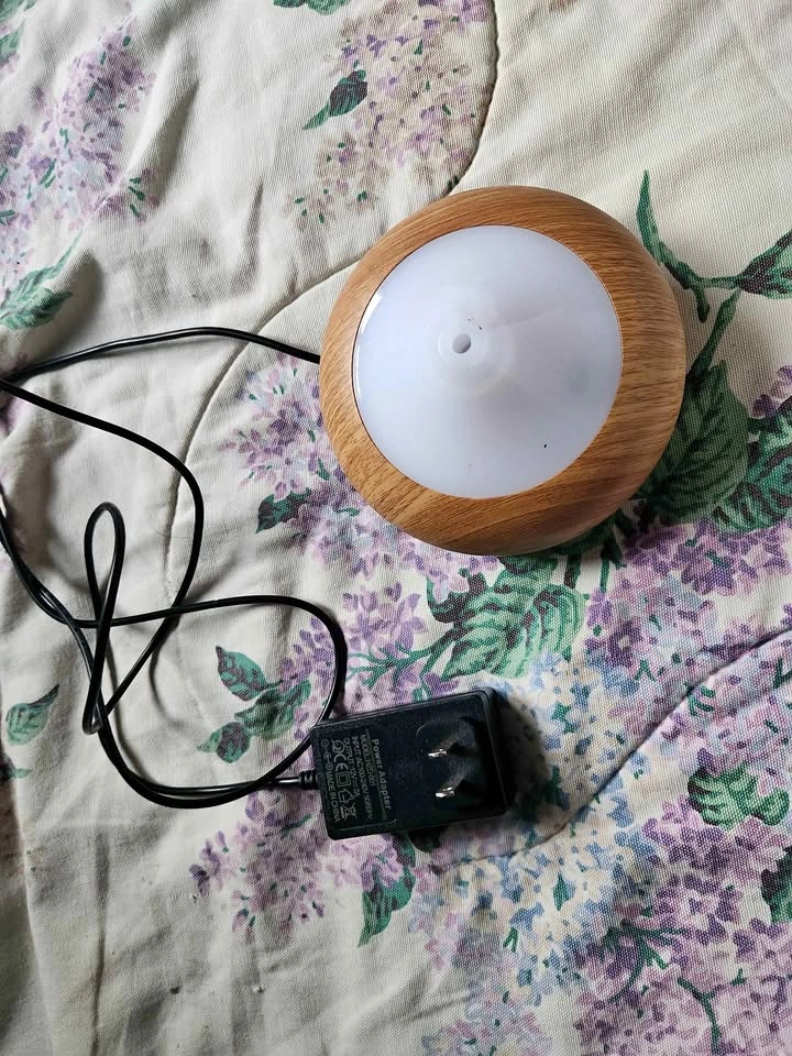 Essential Oil Diffuser / Humidifier