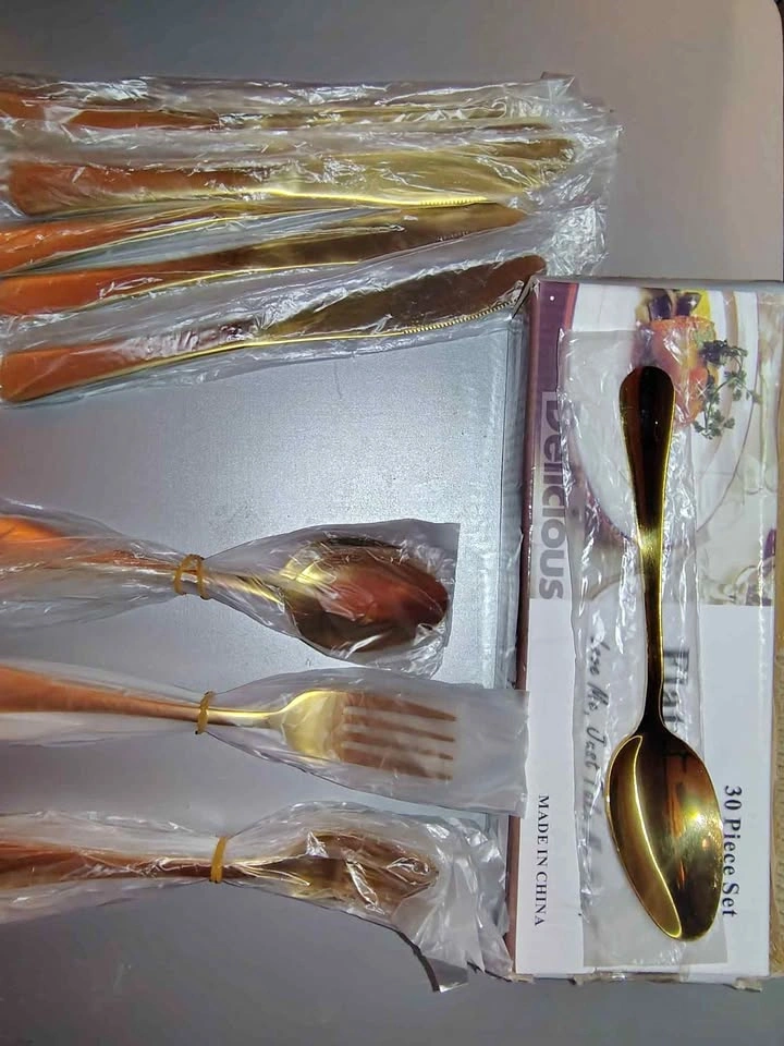 32-Piece Gold Flatware Set