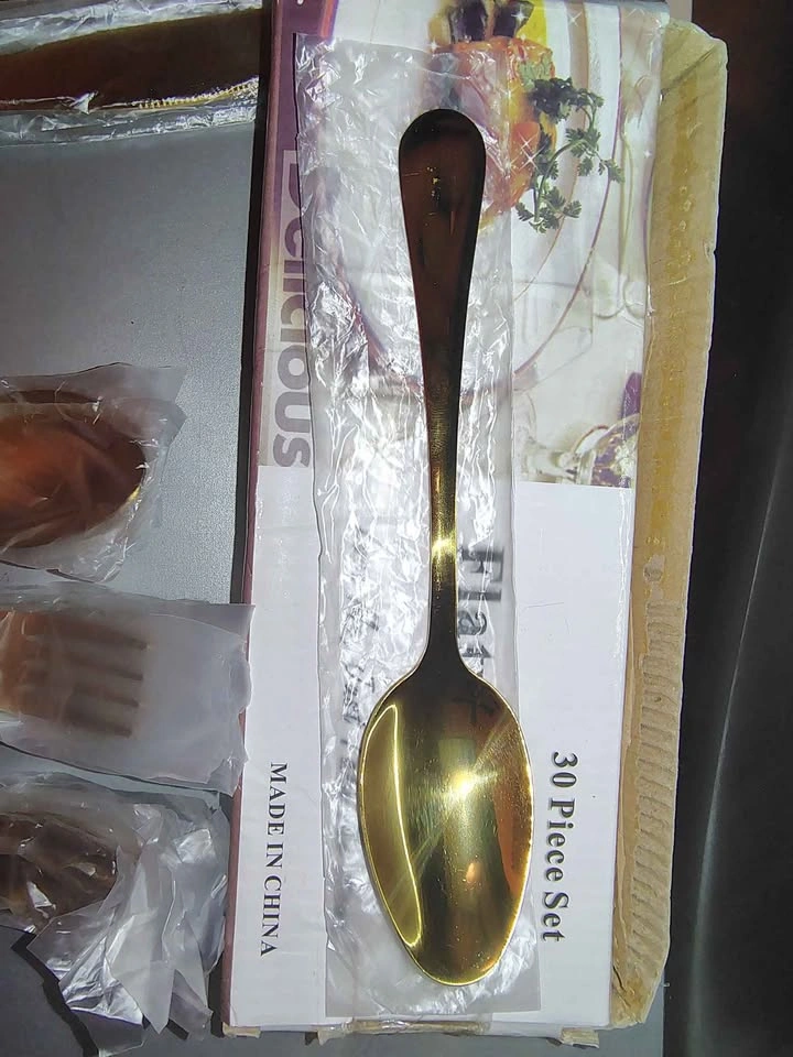 32-Piece Gold Flatware Set - photo 2