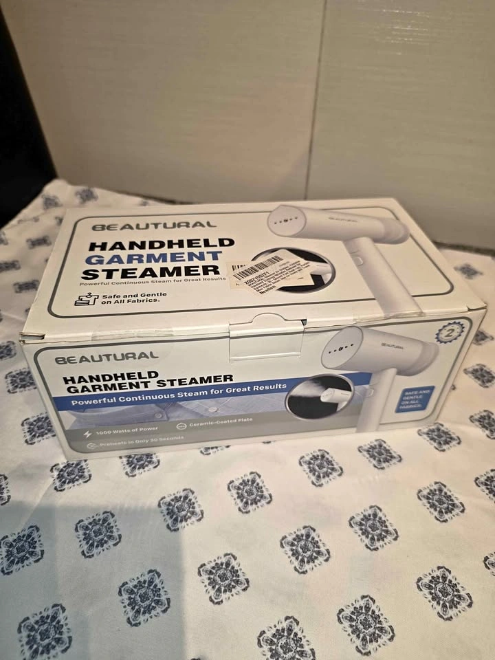 BEAUTURAL Handheld Garment Steamer – Barely Used – With Original