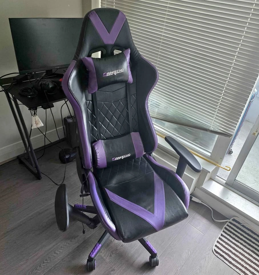FREE Darkecho Gaming Chair – Black & Purple