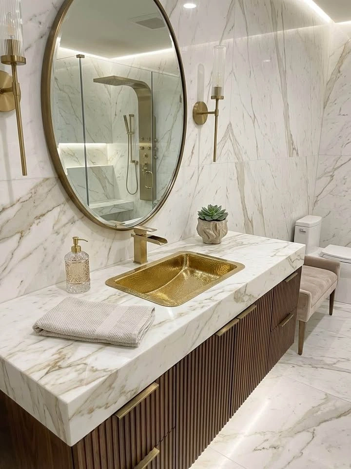 New Hammered Gold-Tone Undermount Bathroom Sink - photo 3