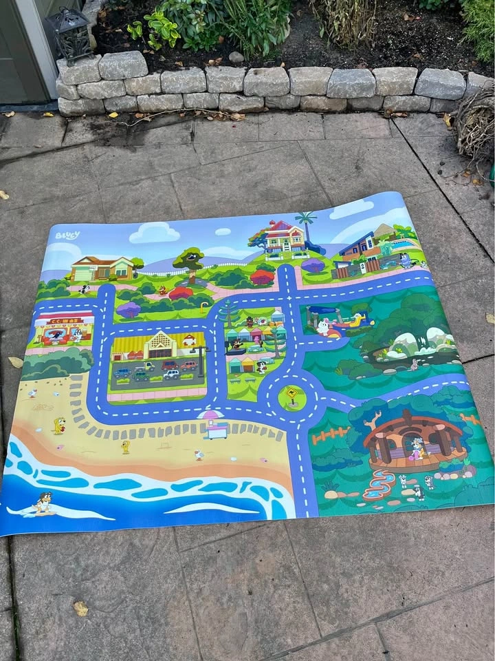 New - Bluey Jumbo ImaginMat 61" x 47"