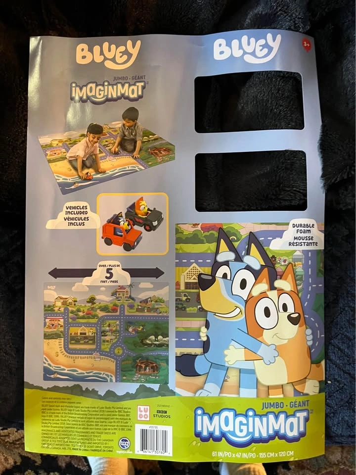 New - Bluey Jumbo ImaginMat 61" x 47" - photo 4