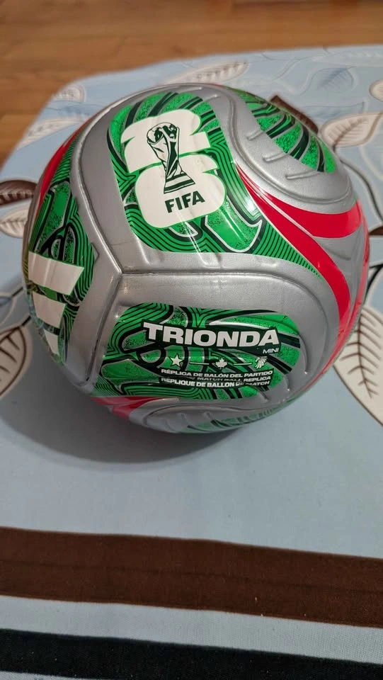 Adidas mini Trionda balls - photo 3