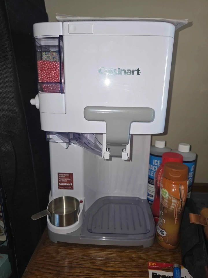 Cuisinart soft serve ice cream maker - photo 2