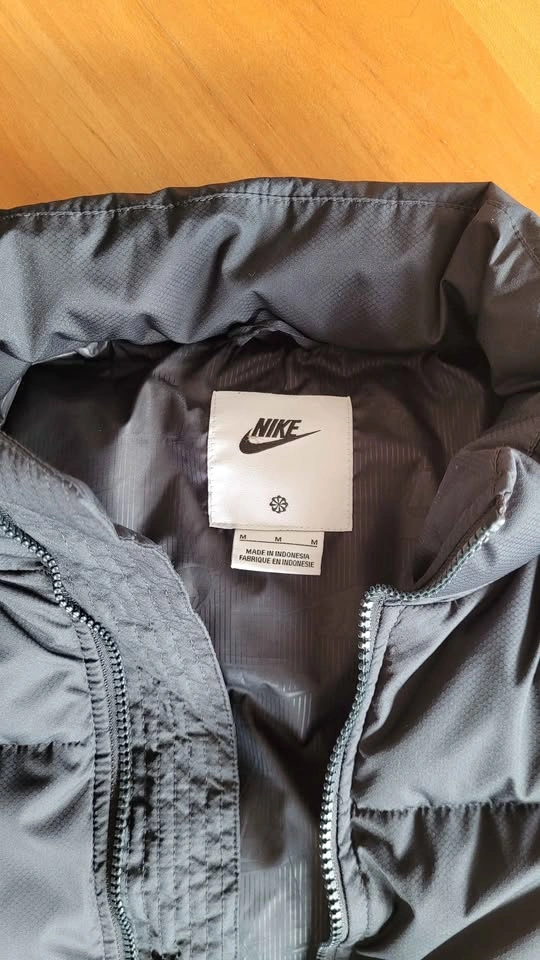 Nike Down Puffer Vest / Winter Puffer Vest (Men's Size M) - photo 2