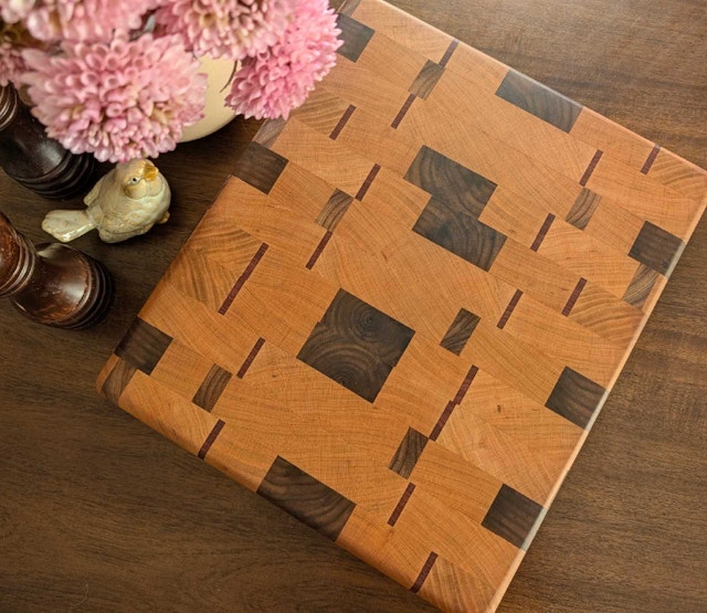 Handcrafted end grain cutting board - photo 2