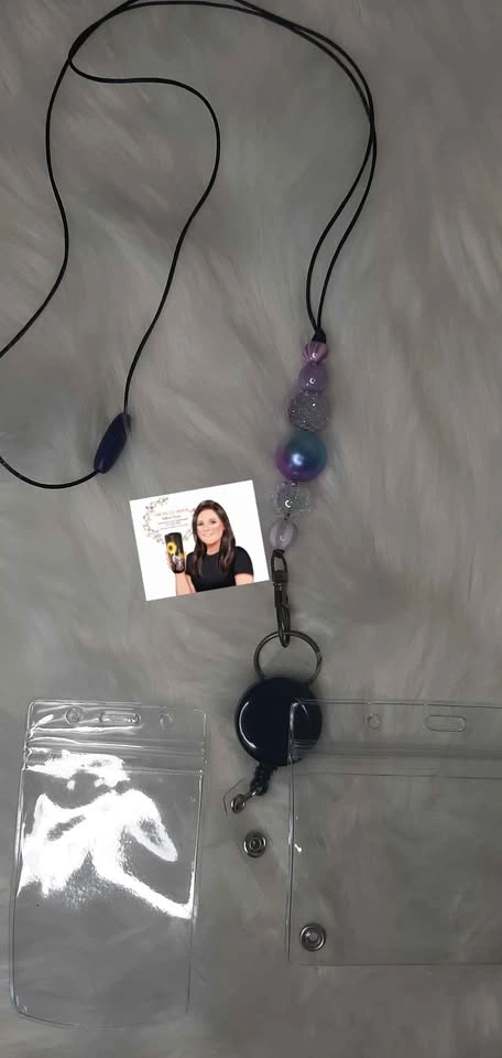 Lanyards with badge reel and clear I.D. card holder - photo 2