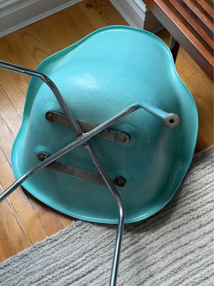 Vintage Krueger Fiberglass Arm Chair - Turquoise/Aqua - photo 4