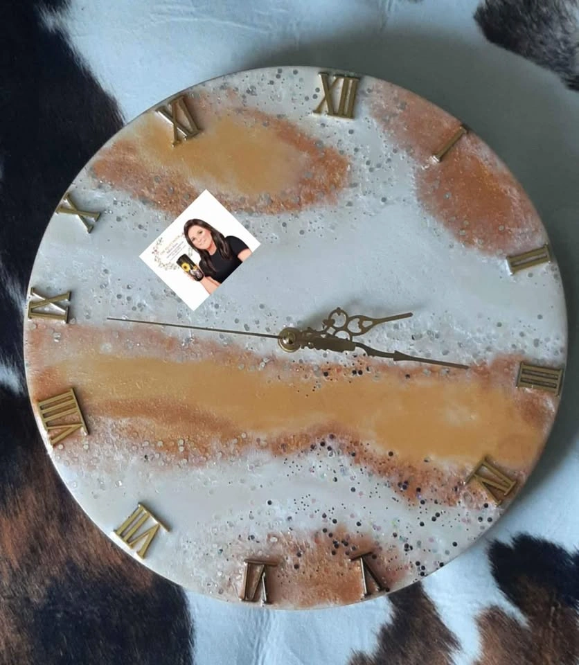 Assorted clocks
