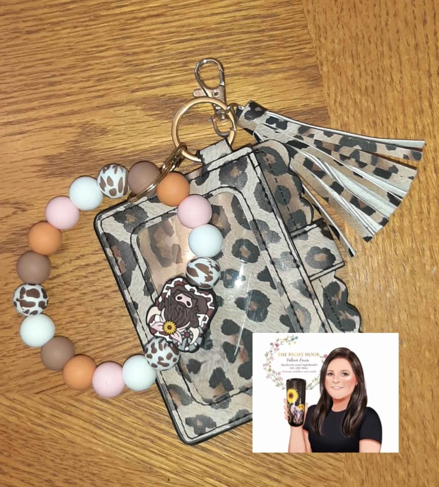 Wristlet keychain with slim wallet card holder - photo 5