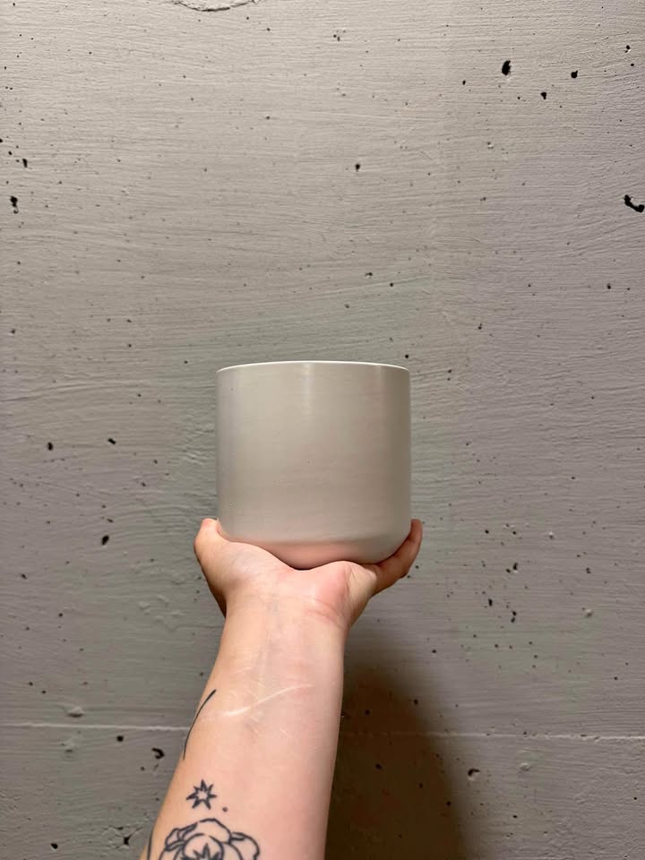 Plant pots